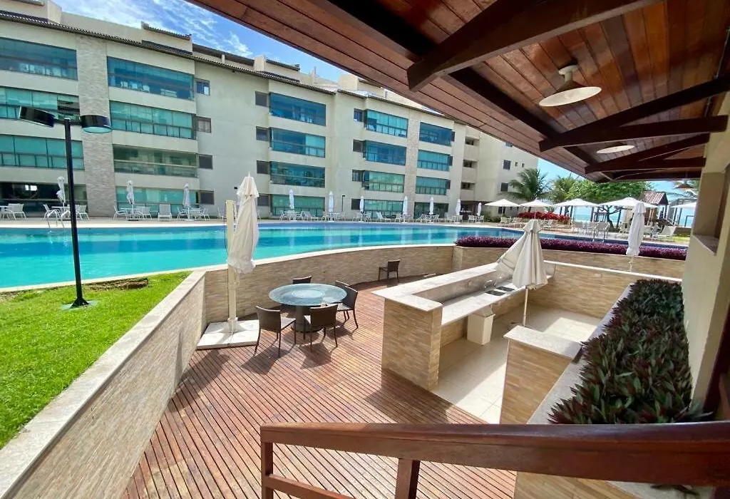 EKOARA RESIDENCE BEIRA MAR Muro alto-1